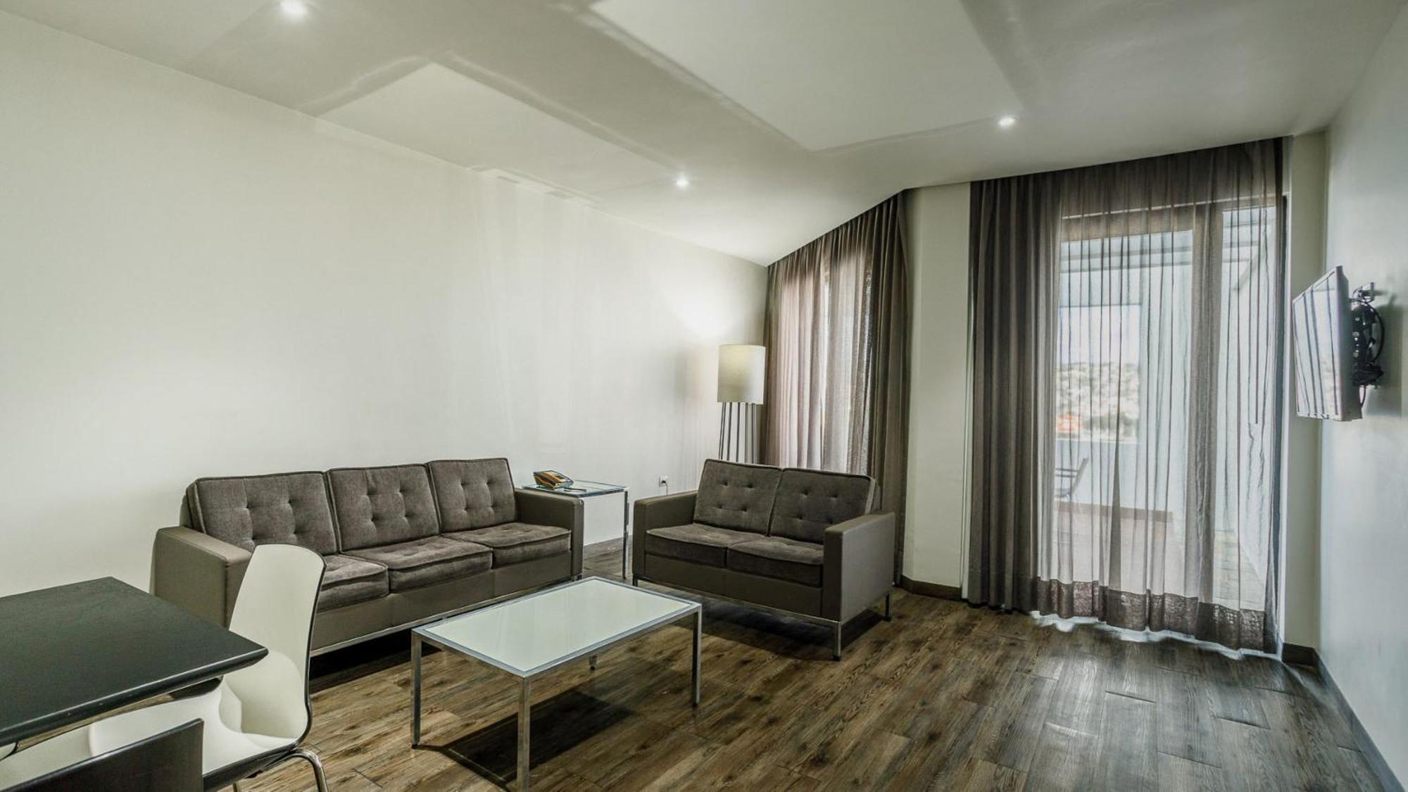 Real Inn Tijuana By Camino Real Hoteles מראה חיצוני תמונה
